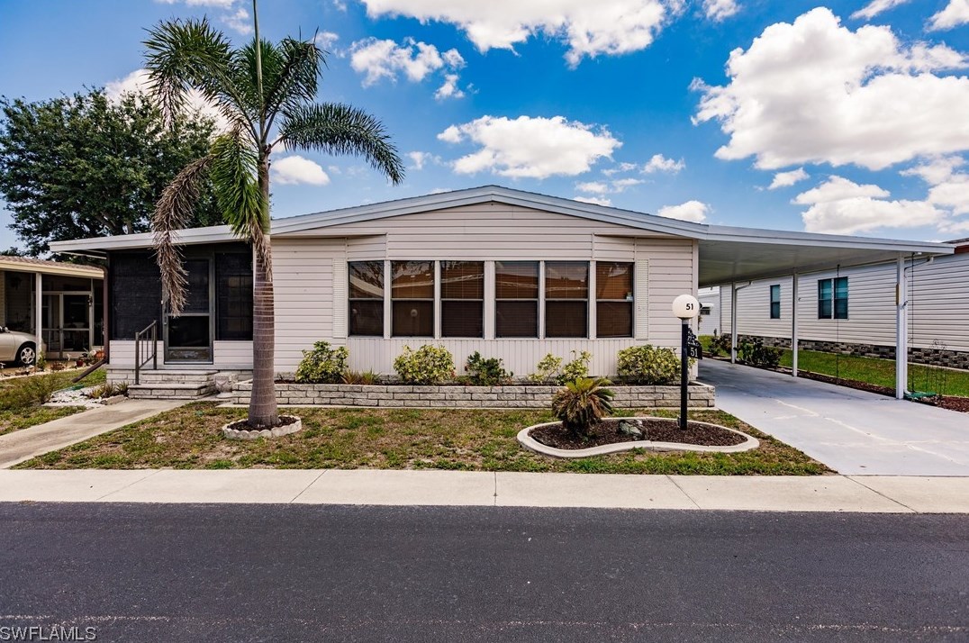 51 Sunset Cir, Fort Myers, FL 33903-5637