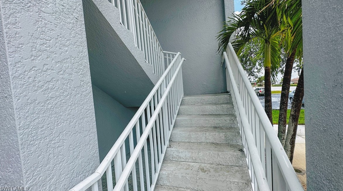 1910 Santa Barbara Blvd Apt 6, Cape Coral, FL 33991