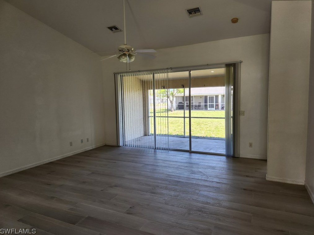 544 Se 7th St, Cape Coral, FL 33990