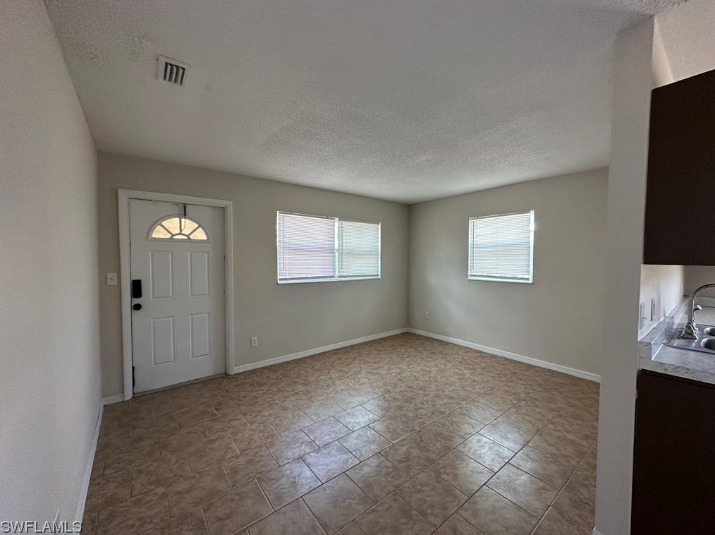 3123 Edison Ave, Fort Myers, FL 33916