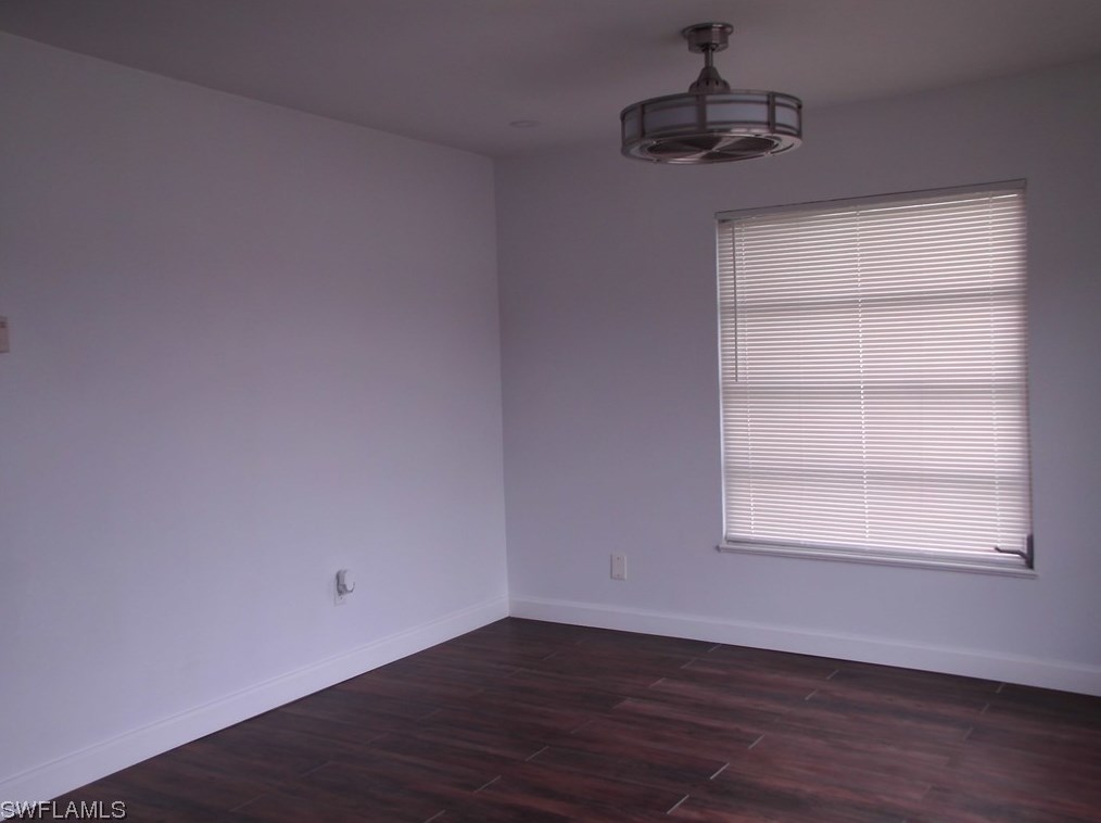 59 Hamlin Ct, Lehigh Acres, FL 33936