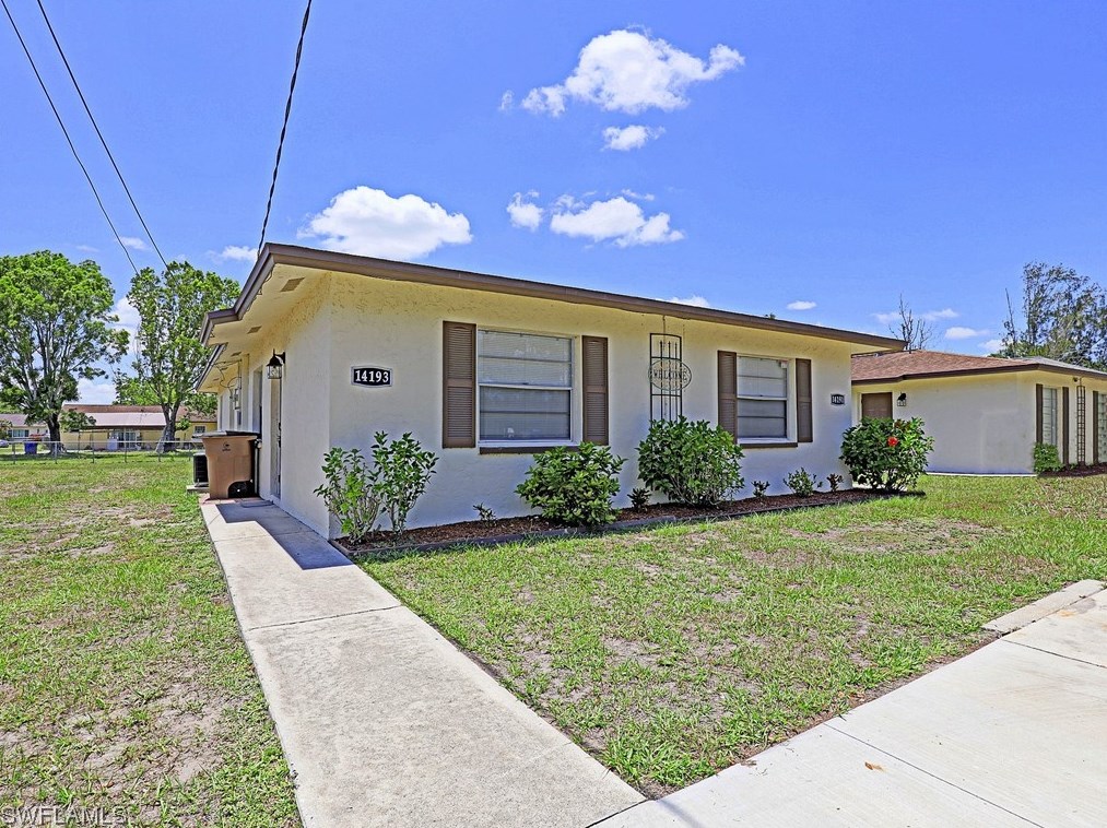 14191 Old Olga Rd, Fort Myers, FL 33905