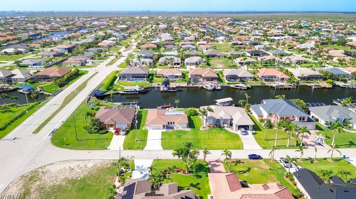 2106 Sw 51st St, Cape Coral, FL 33914