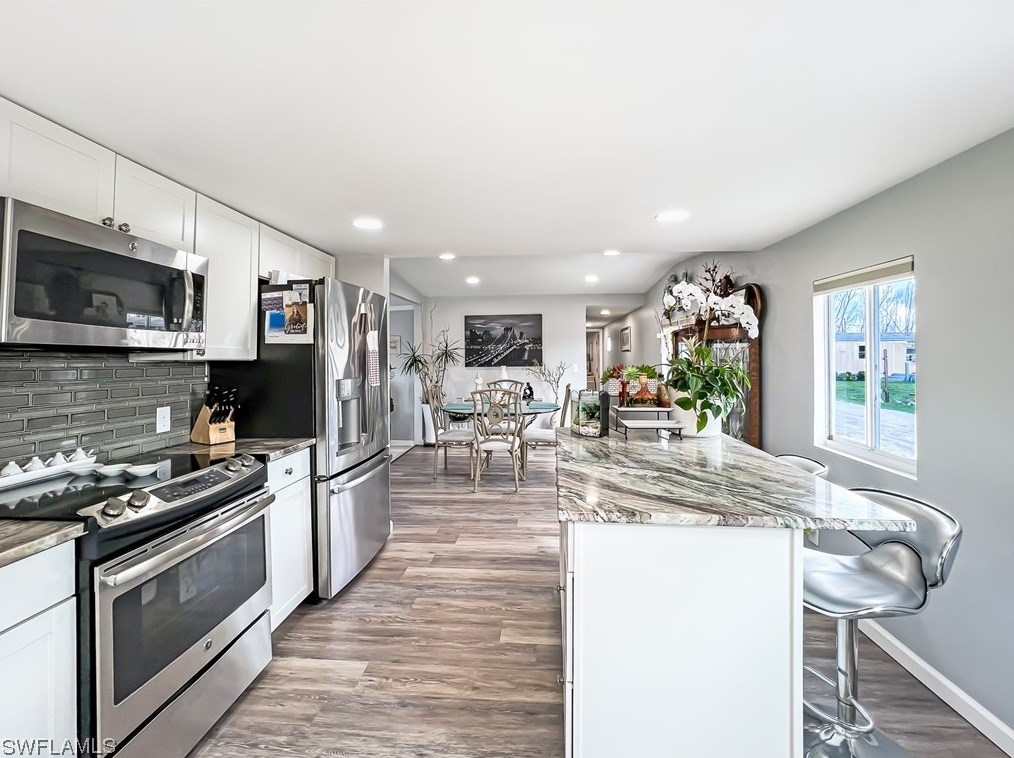 5110 Curlew Dr, Saint James City, FL 33956