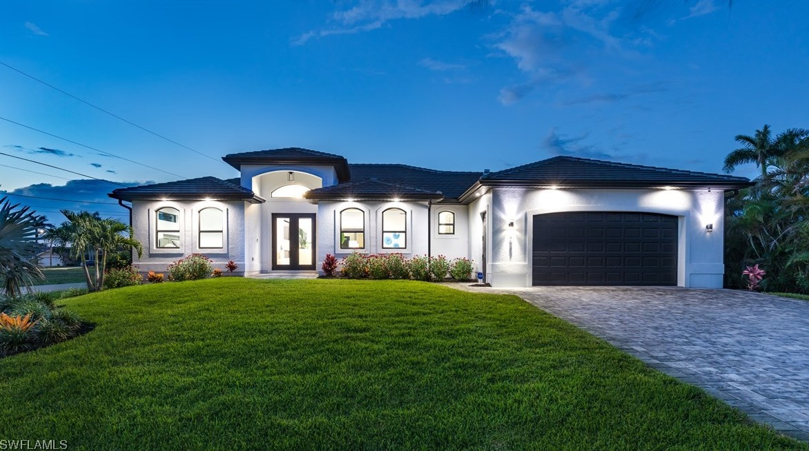 2627 52nd Ter, Cape Coral, FL 33914-7094