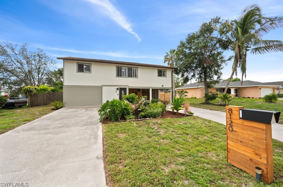 8120 Albatross Rd, Fort Myers, FL 33967-3437