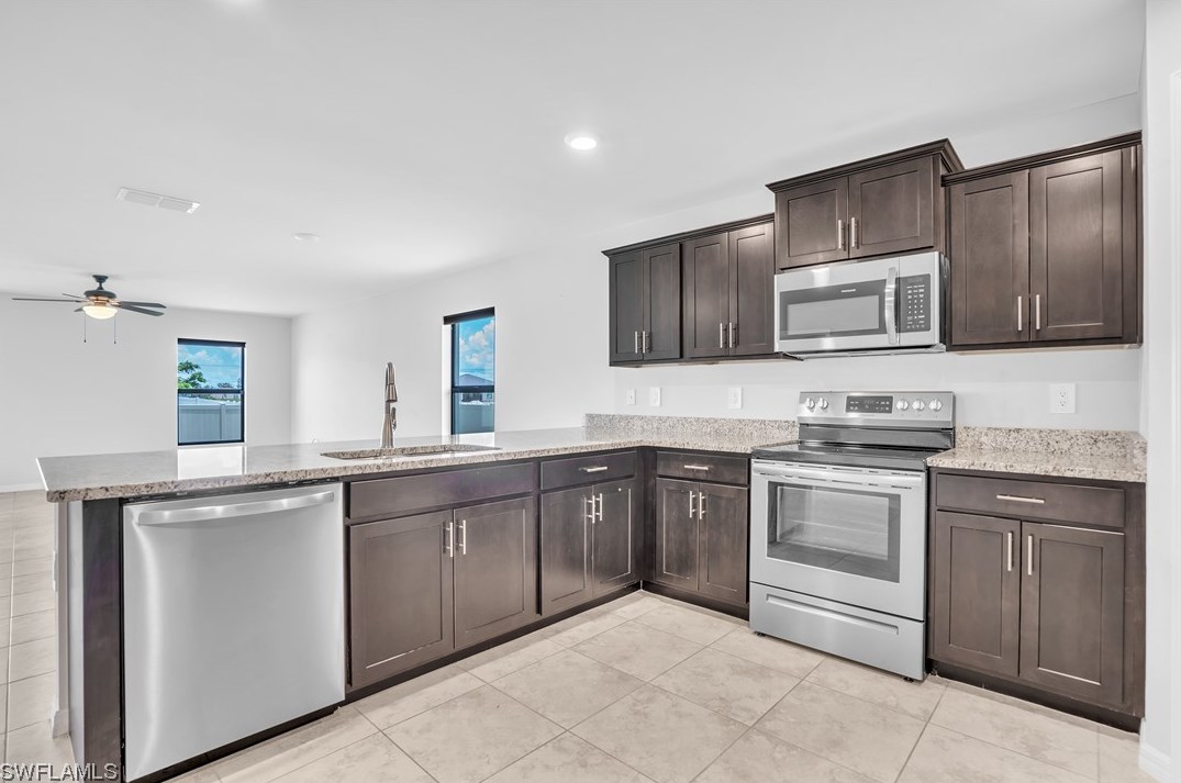 2705 Nw 5th Ter, Cape Coral, FL 33993