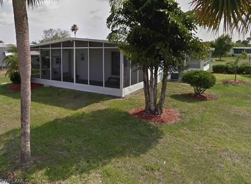 5683 Captain John Smith Loop, Fort Myers, FL 33917-9015