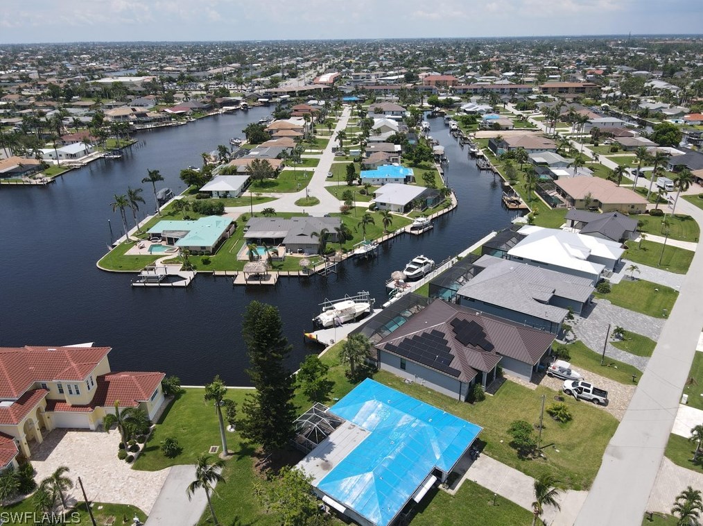 4964 Seville Ct, Cape Coral, FL 33904-9424