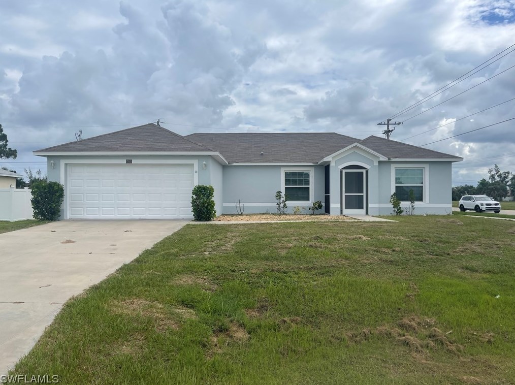 1601 13th St, Cape Coral, FL 33990-4810