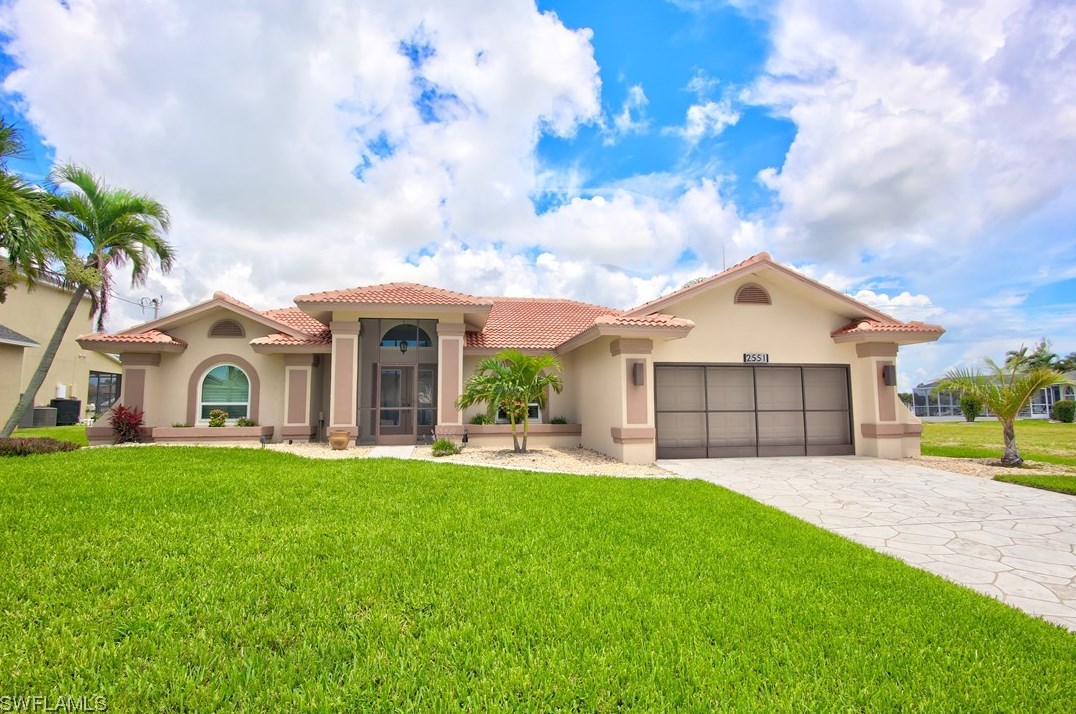 2551 28th Ave, Cape Coral, FL 33914-3843