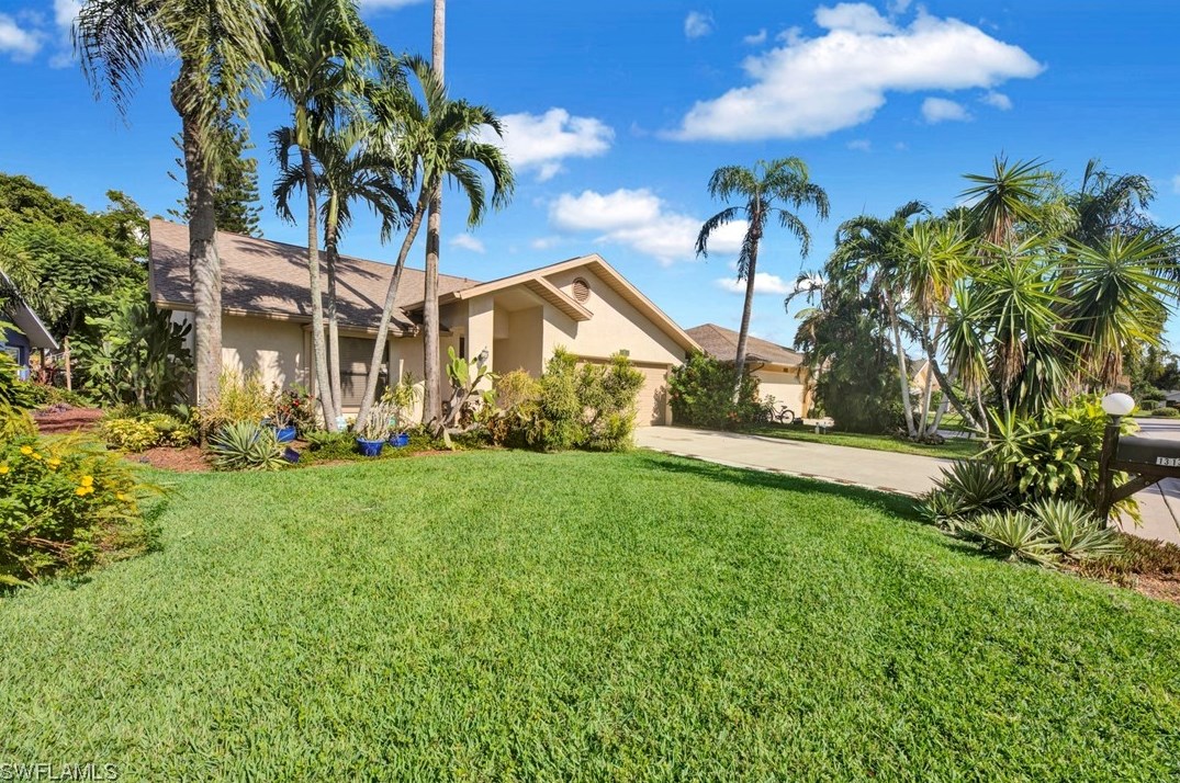 13132 Radcliffe Dr, Fort Myers, FL 33966-1559