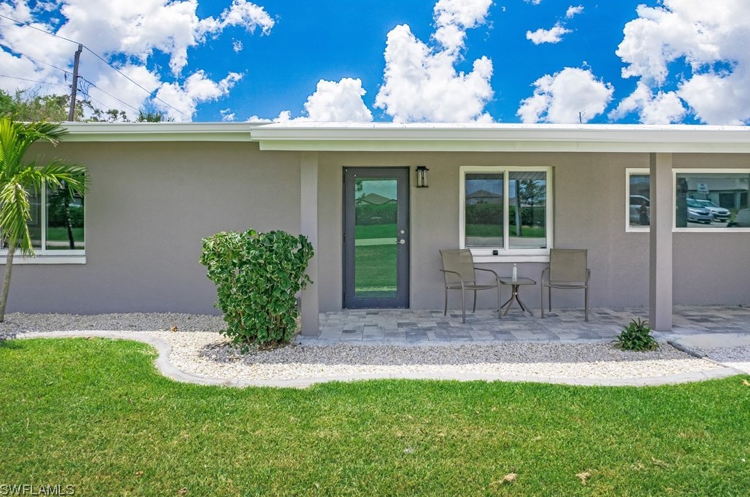 1144 Donald Rd, Fort Myers, FL 33917-3277