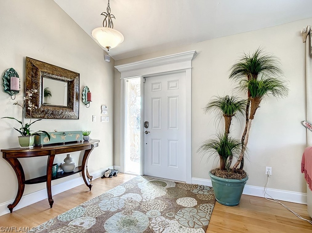 1297 Par View Dr, Sanibel, FL 33957