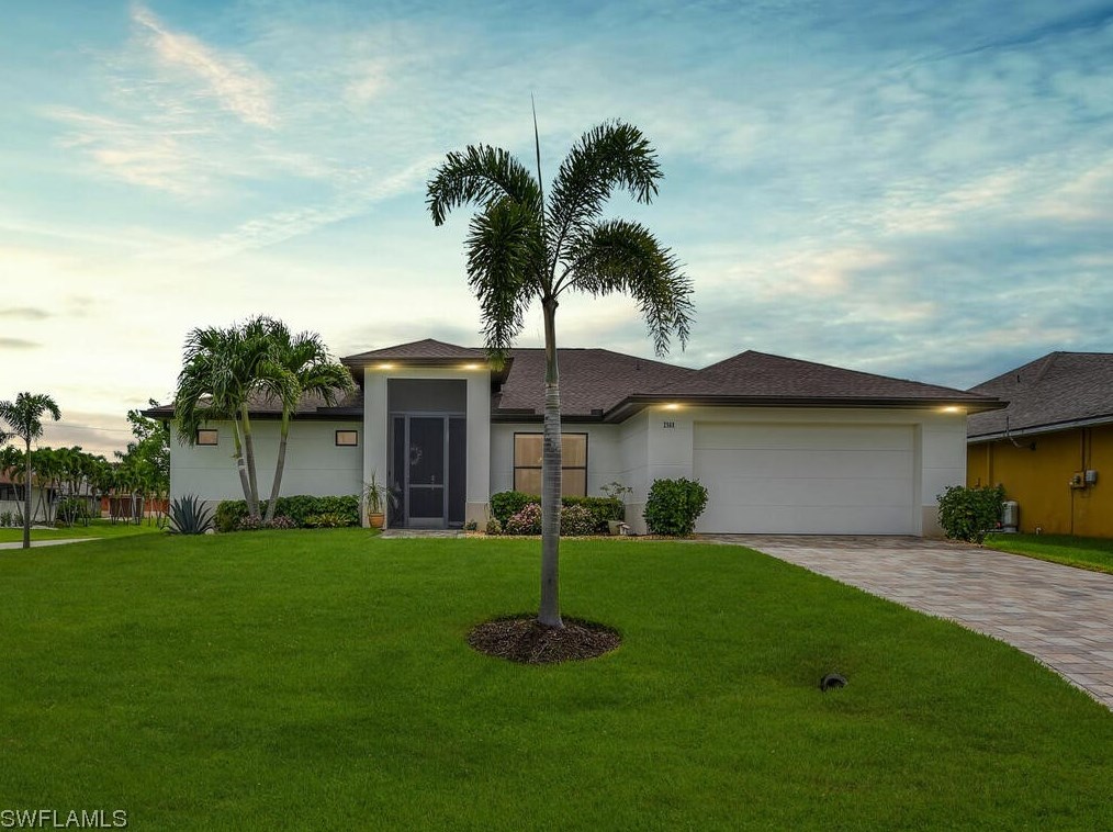 2568 28th Ave, Cape Coral, FL 33914-3842
