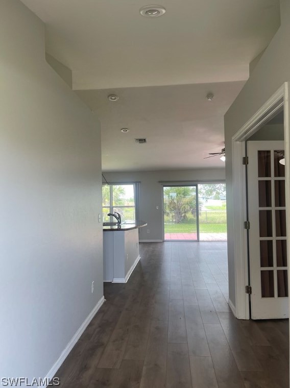 2307 Ne 7th Ave, Cape Coral, FL 33909