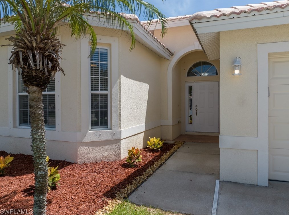 12713 Stone Tower Loop, Fort Myers, FL 33913-6768