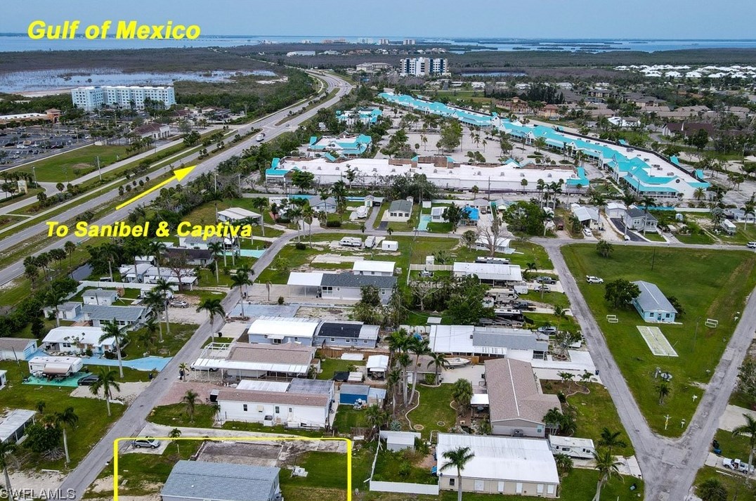 13110 Point Breeze Dr, Fort Myers, FL 33908-3739