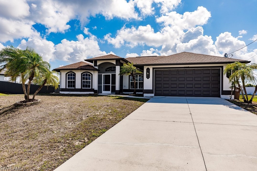 2107 Juanita Pl, Cape Coral, FL 33909-4224