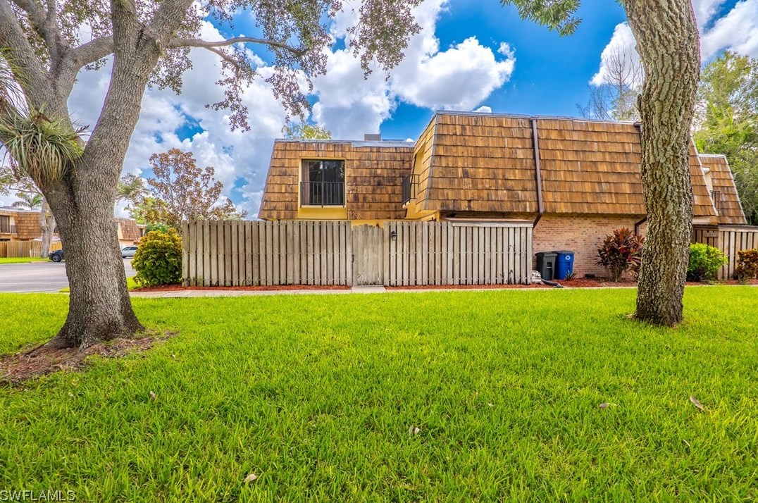 12365 Woodrose Ct, Fort Myers, FL 33907-3675