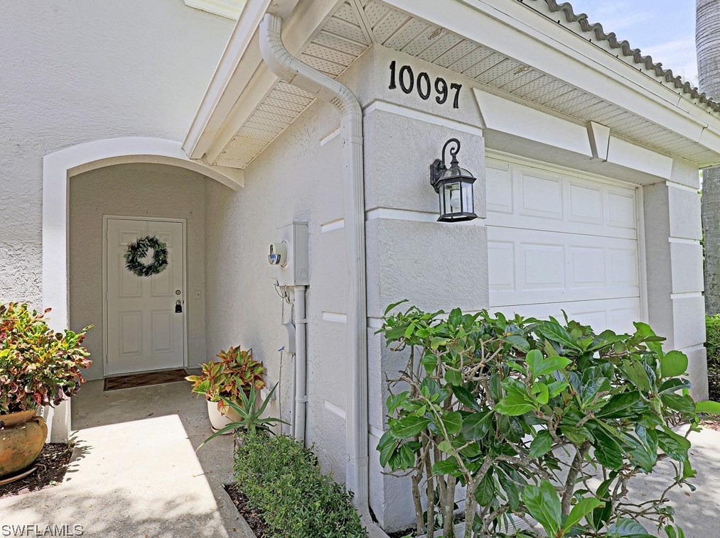 10097 Pacific Pines Ave, Fort Myers, FL 33966