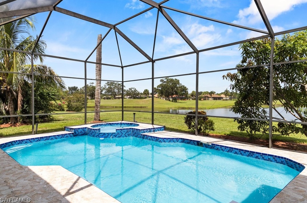 12083 Mahogany Isle Ln, Fort Myers, FL 33913-8123