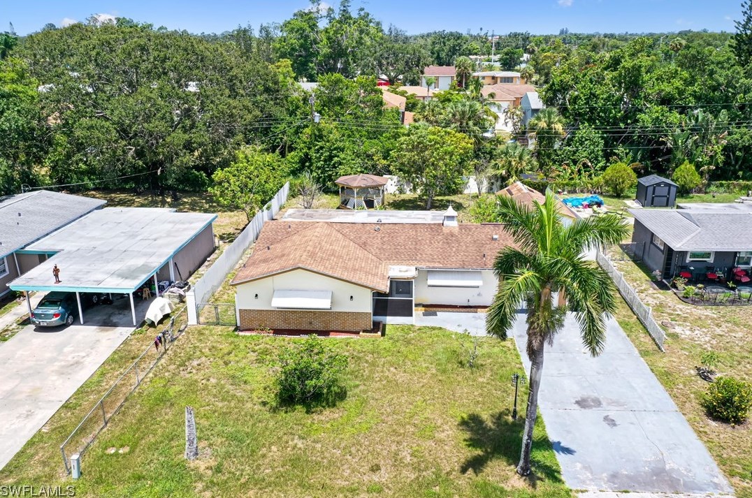 389 Rosemont Dr, Fort Myers, FL 33916-2838