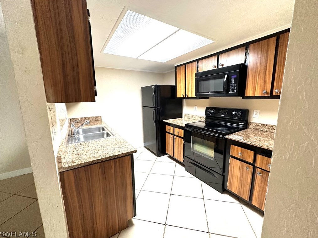 12662 Kenwood Ln, Fort Myers, FL 33907-5636