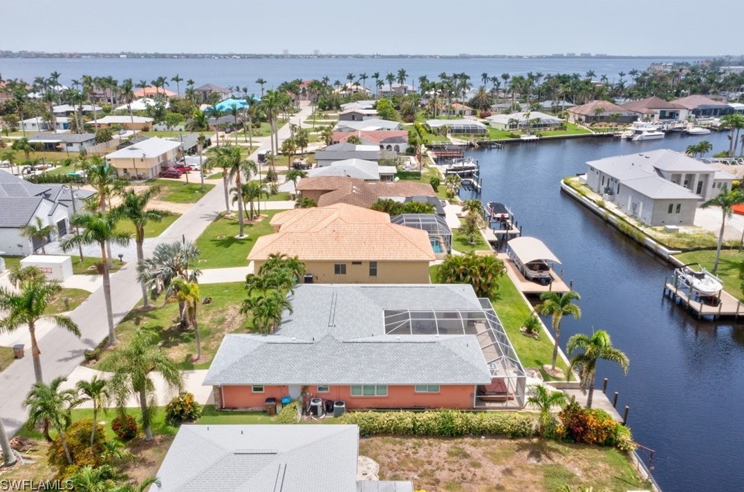 5342 Bayshore Ave, Cape Coral, FL 33904-5804