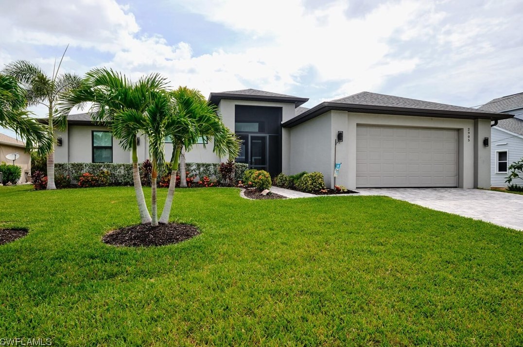 2905 29th Ct, Cape Coral, FL 33914-3853