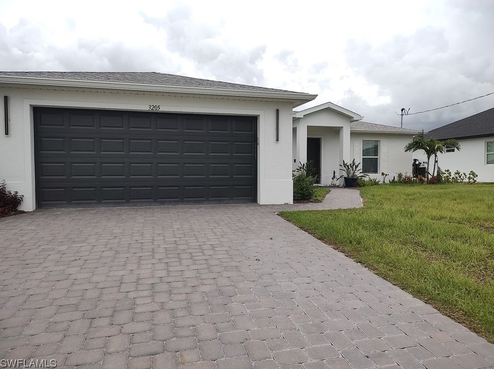 3205 Jacaranda Pkwy, Cape Coral, FL 33909-0033