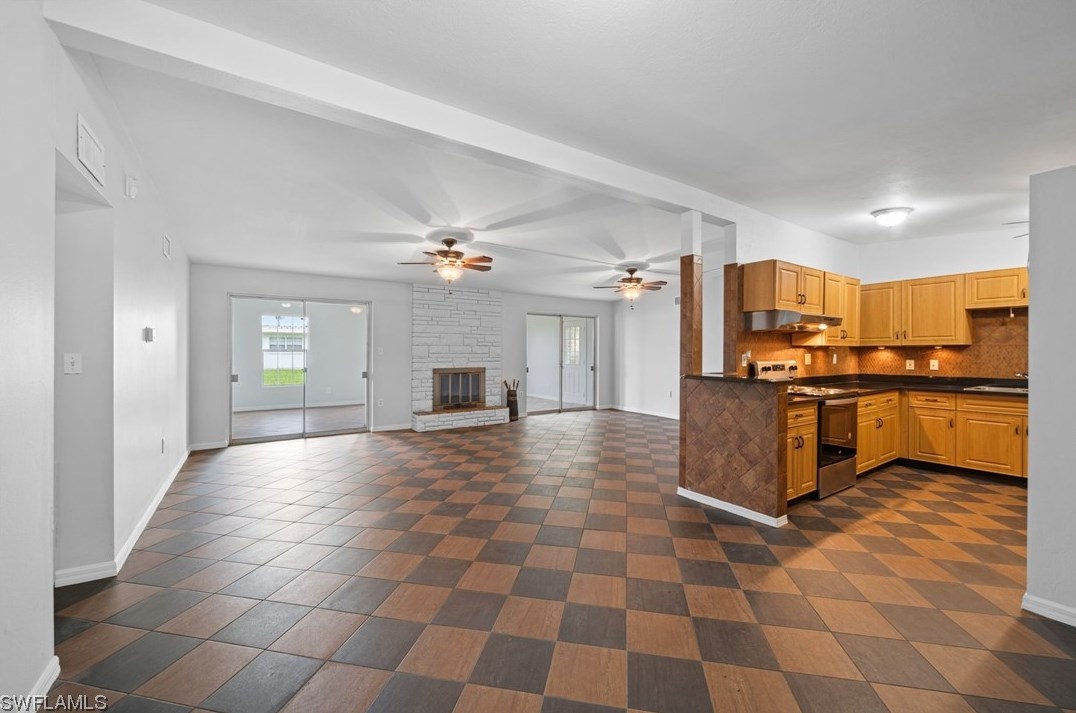 2137 Aldridge Ave, Fort Myers, FL 33907-4140