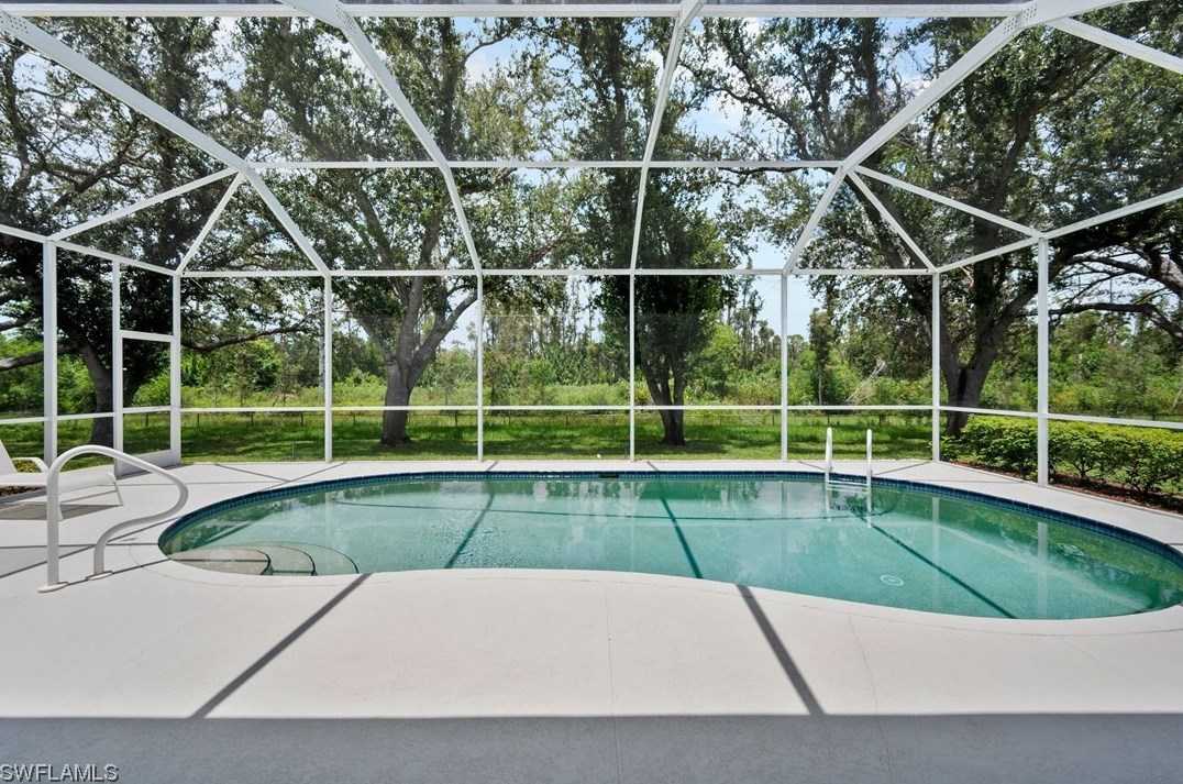 12671 Allendale Cir, Fort Myers FL 33912-4695 exterior