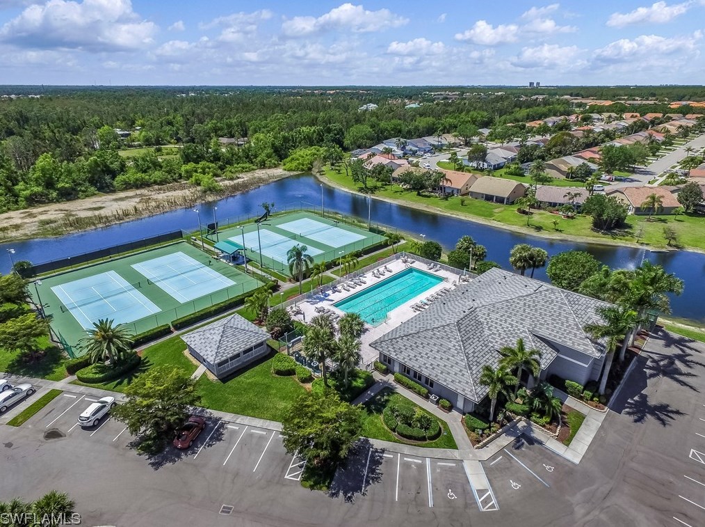 12671 Allendale Cir, Fort Myers FL 33912-4695 exterior