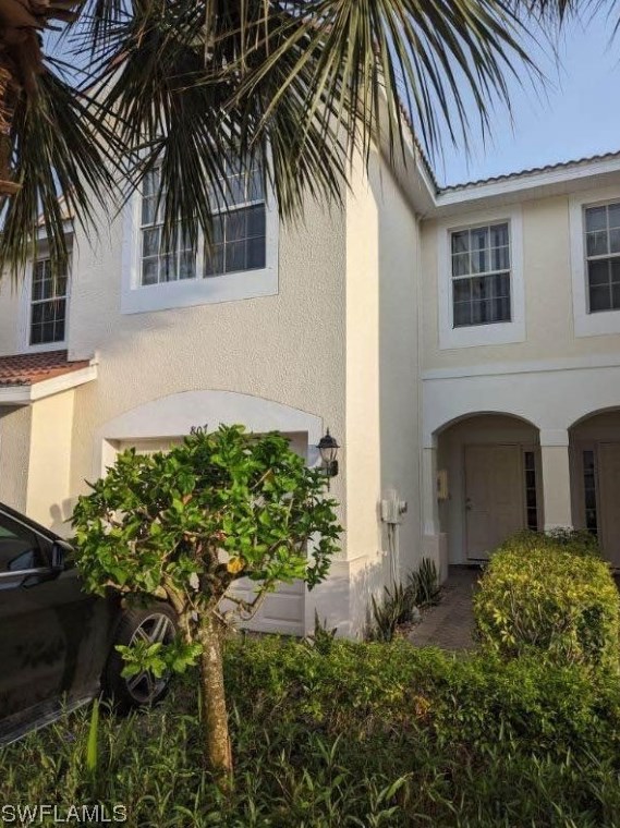 807 Hampton Cir, Naples, FL 34105