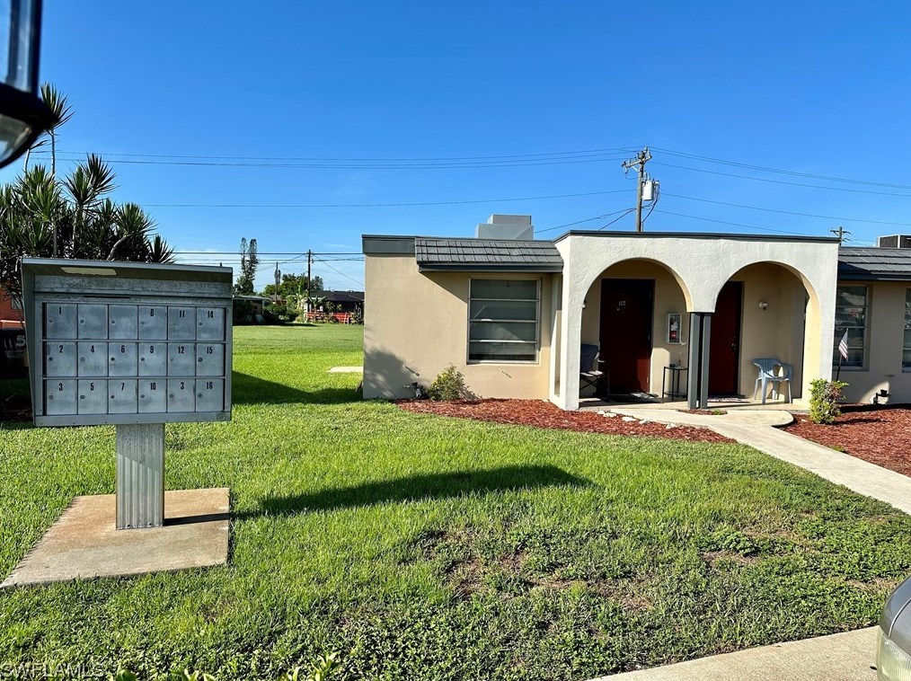 1117 S Loop Blvd, Lehigh Acres, FL 33936