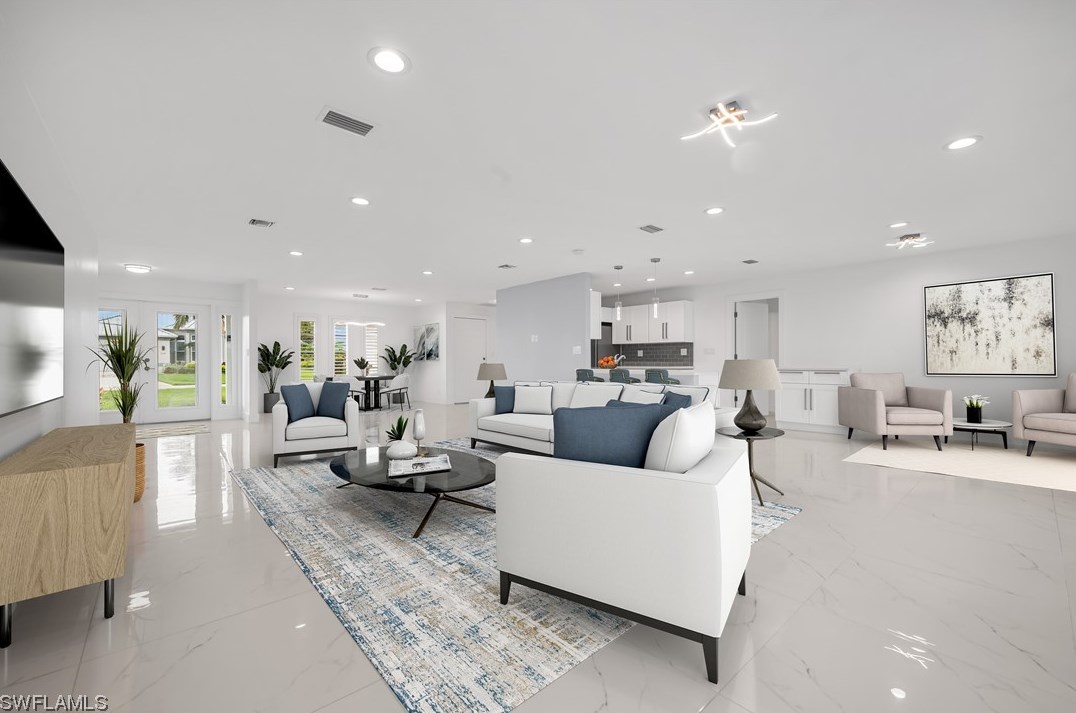 5342 Darby Ct, Cape Coral, FL 33904-5915