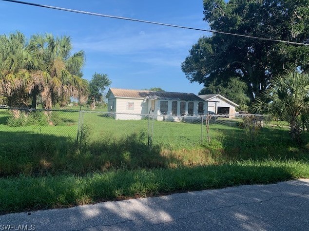 1080 Wagon Trail, Moore Haven, FL 33471