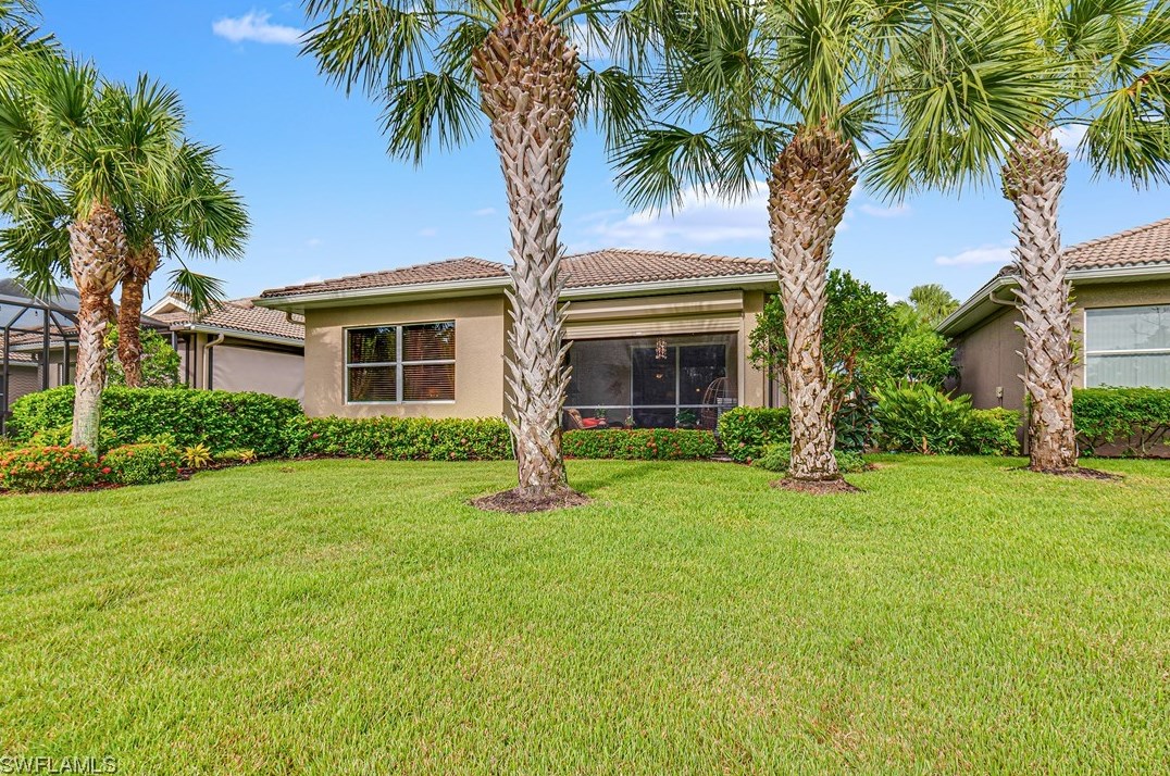 9373 Trieste Dr, Fort Myers, FL 33913-6714