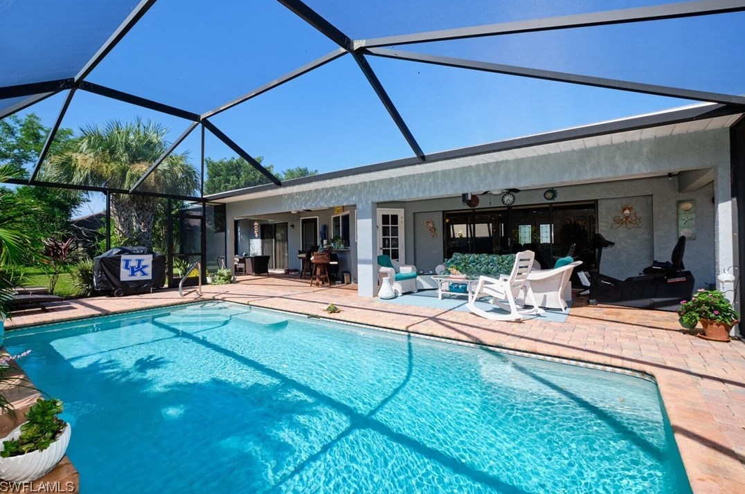 3823 4th Ave, Cape Coral, FL 33904-4871