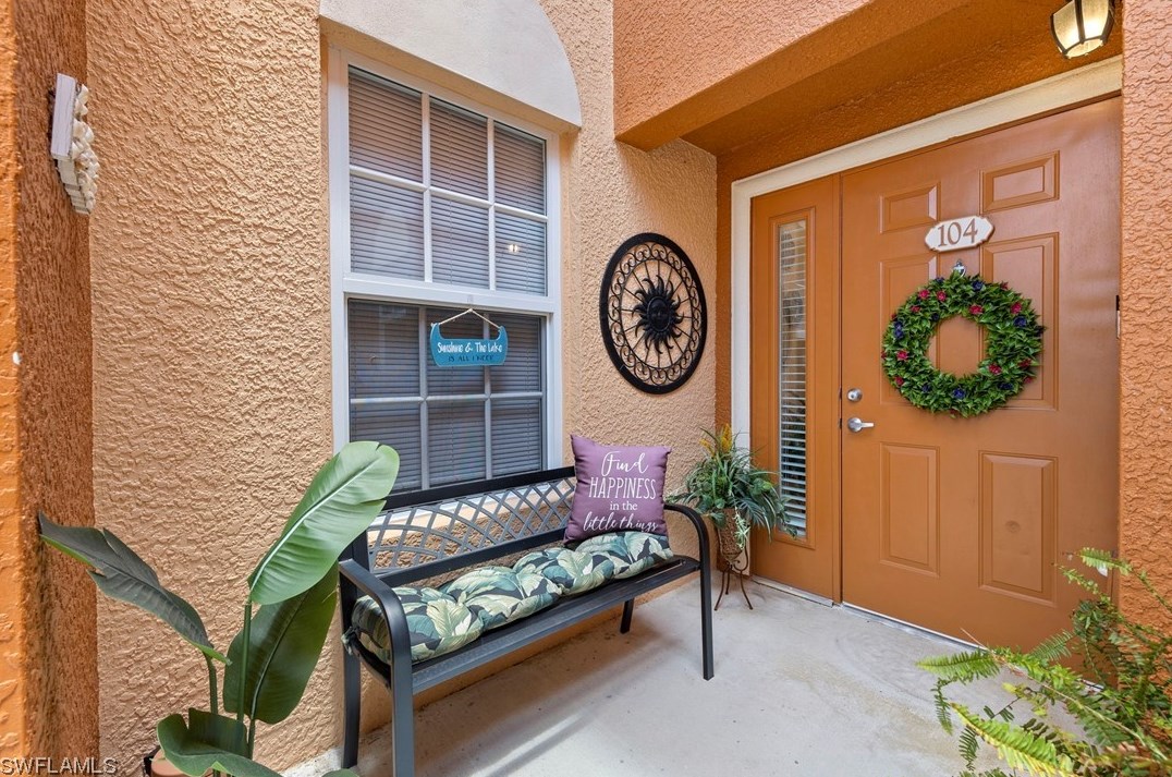 10035 Via Colomba Cir, Fort Myers, FL 33966-6521