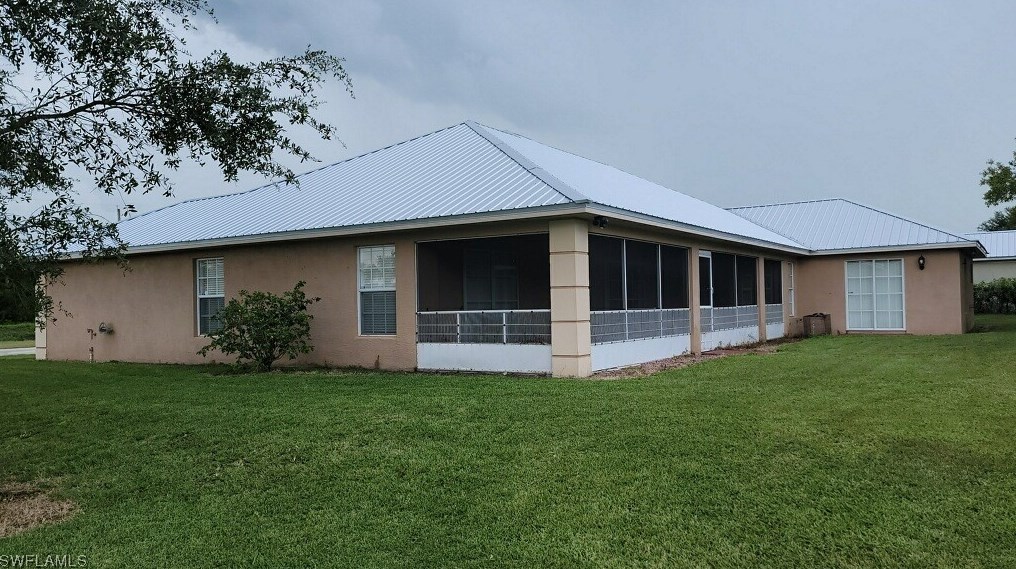 1013 Caribbean Ave, Clewiston, FL 33440