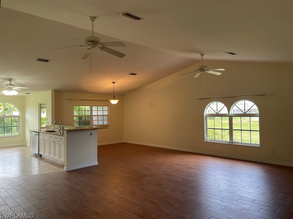 5727 Rose Garden Rd, Cape Coral, FL 33914-8038