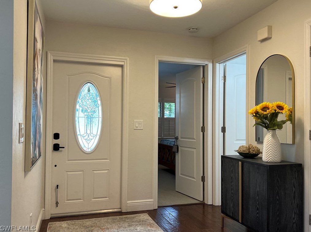 5827 Wild Fig Ln, Fort Myers, FL 33919-3452