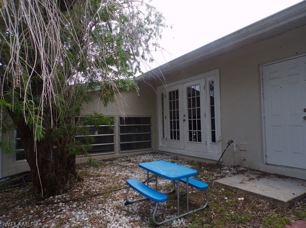 794 Hydrangea Dr, Fort Myers FL  33903-5217 exterior