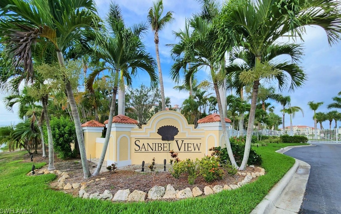 20031 Sanibel View Cir, Fort Myers, FL 33908-6985