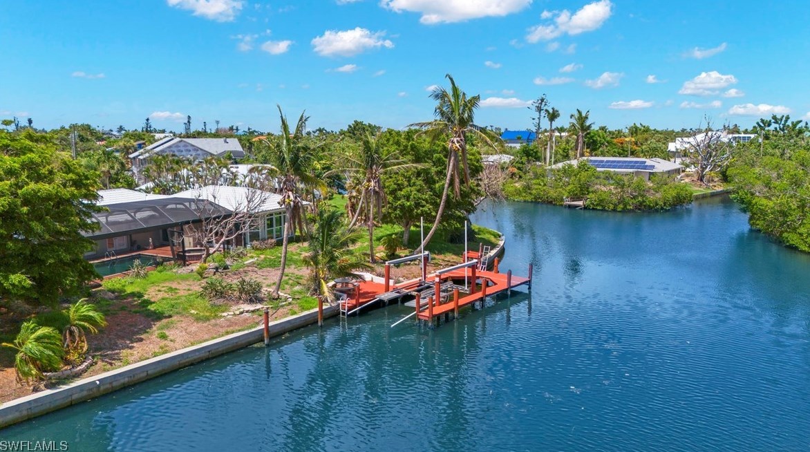 924 Kings Crown Dr, Sanibel, FL 33957