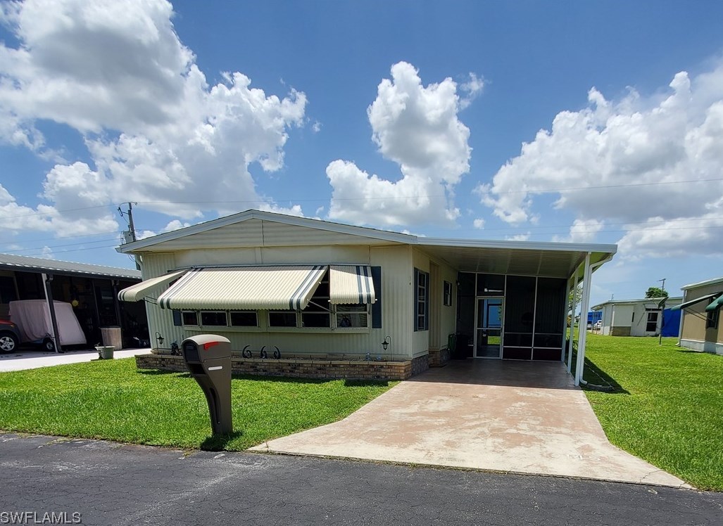 3145 Orchard Dr, Fort Myers, FL 33917