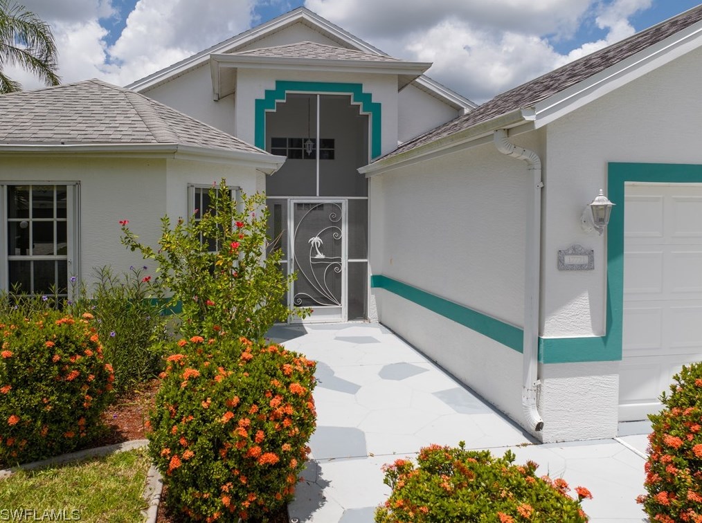 17721 Pineapple Palm Ct, Fort Myers, FL 33917-2047