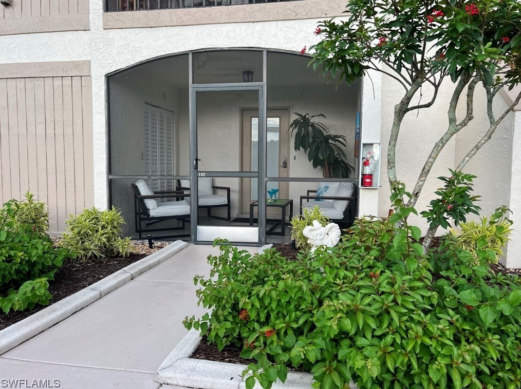 13268 Whitehaven Ln #102, Fort Myers, FL 33966